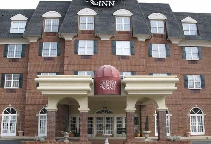 Отель French Quarter Inn