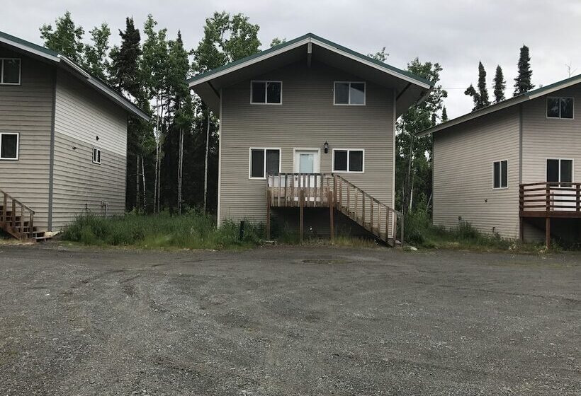 Отель Frenchy's Fishing And Adventure Cabins