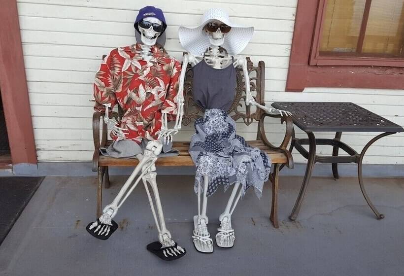 בית מלון כפרי Ghost City Inn