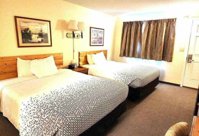 فندق Grantsburg Inn