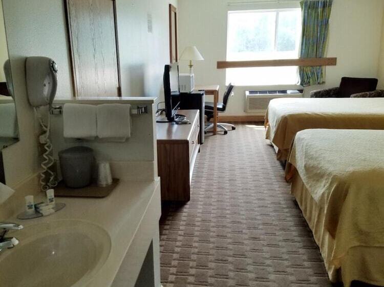 فندق Inn Of The Pines