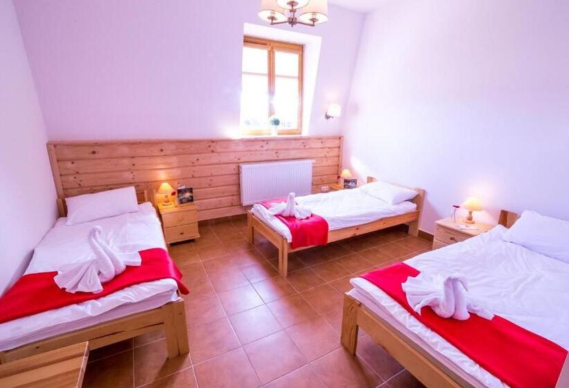 בית מלון כפרי Kurpiowska Kraina