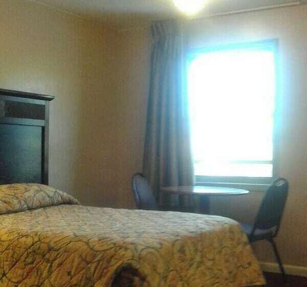 Отель Loyalty Inn