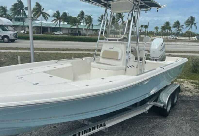 فندق Old Wooden Bridge Resort & Marina