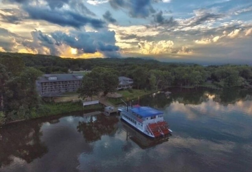 Отель Paddle Wheel Inn