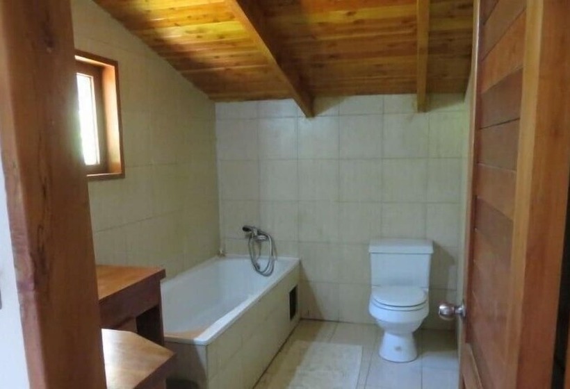 فندق Petrunauco Lodge