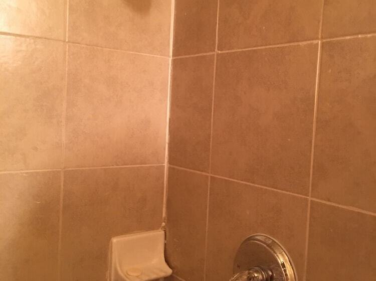 ホテル Reddy Inn And Suites