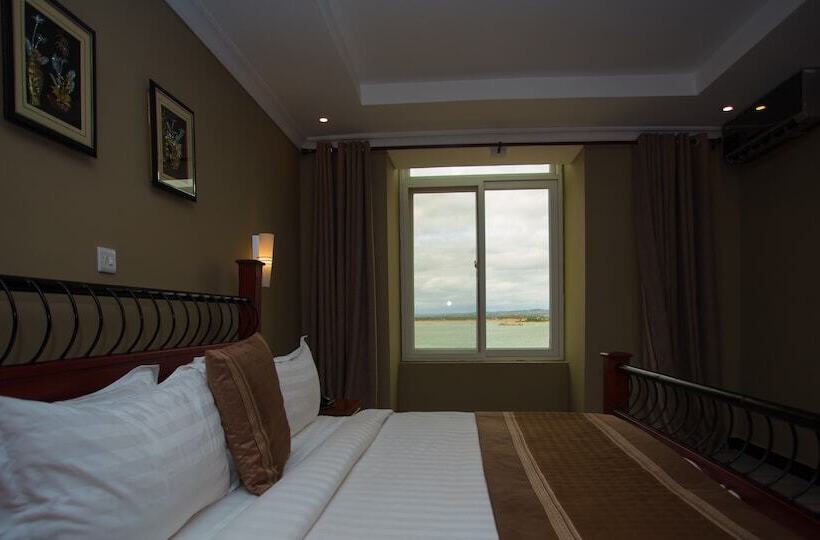 Regency Hotel & Resort   Singida