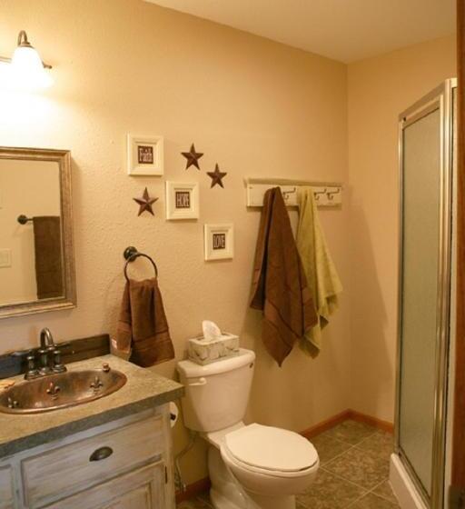 فندق Sawin  Logs Inn