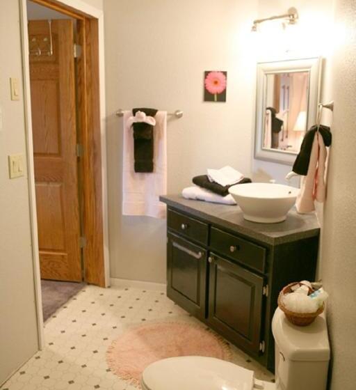 فندق Sawin  Logs Inn