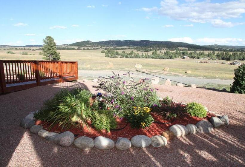 فندق Sawin  Logs Inn