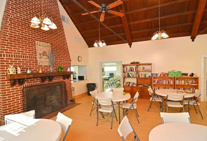 فندق Southern Palms Park Model 4