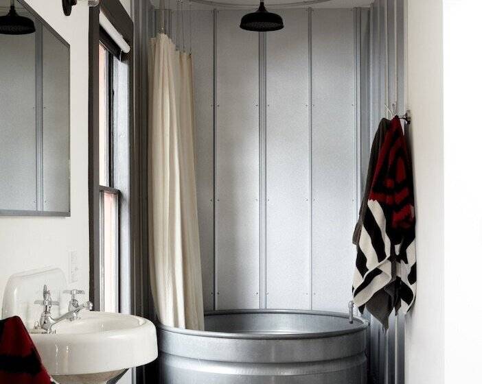 فندق Stickett Inn