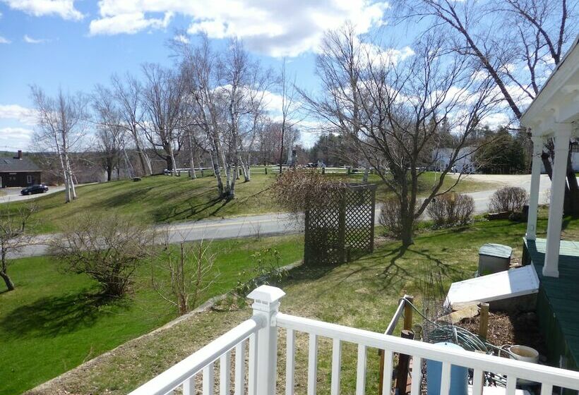 فندق The Birchwood Inn