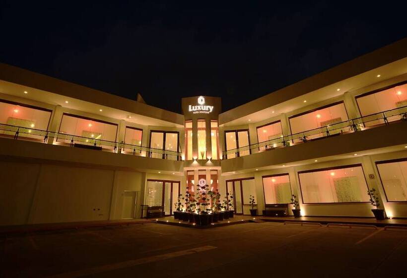 Luxury Hotel Boutique