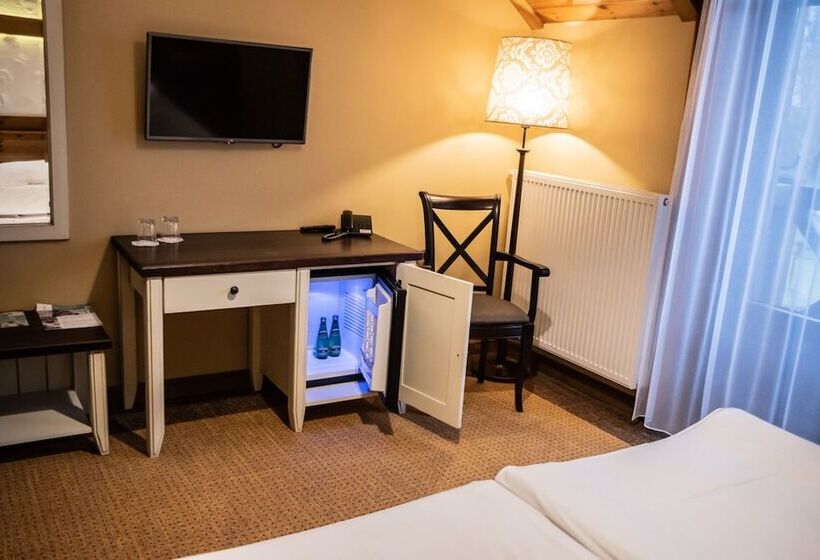 Folwark Lekuk Hotel Spa