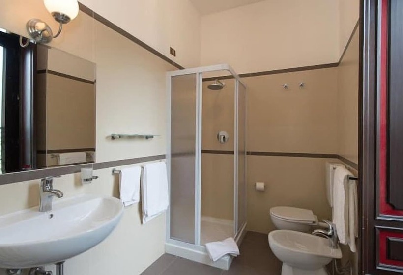 Отель Albergo Italia