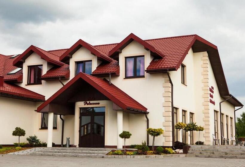 בית מלון כפרי Arkada