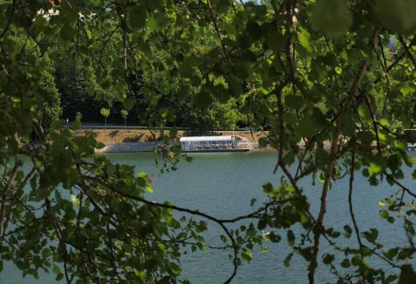 호텔 Bitoraj Fužine