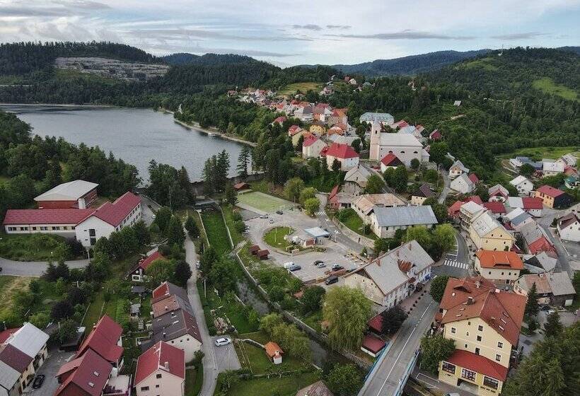 호텔 Bitoraj Fužine