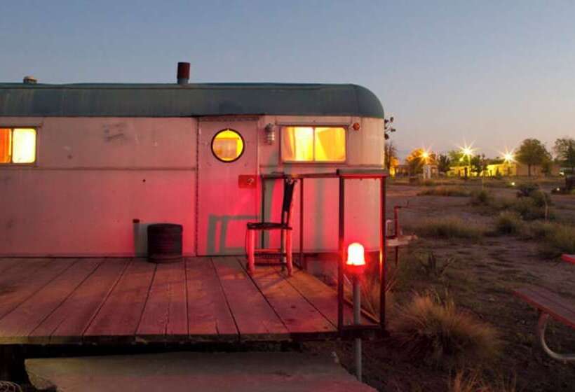 ホテル El Cosmico