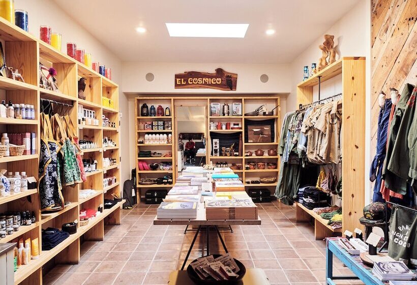 ホテル El Cosmico