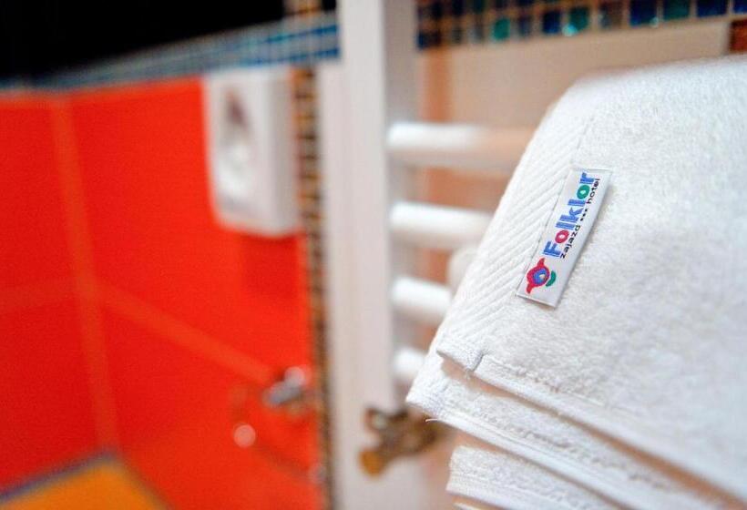 בית מלון כפרי Folklor