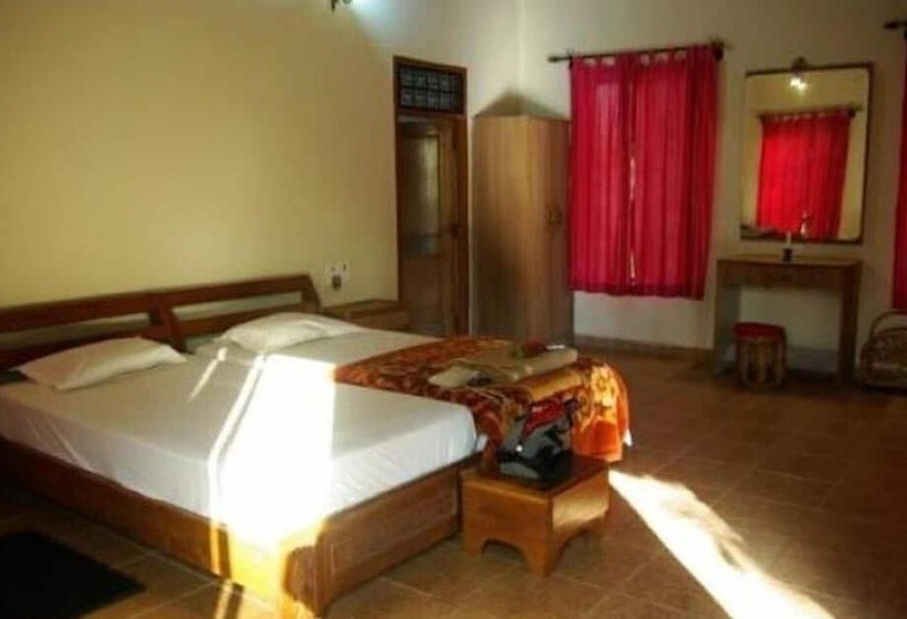 호텔 Ganpati Resort