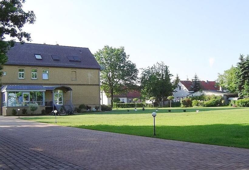 فندق Gästehaus Am Lausitzring