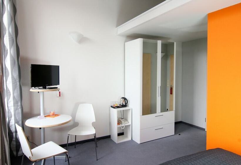 فندق Gästehaus Am Lausitzring