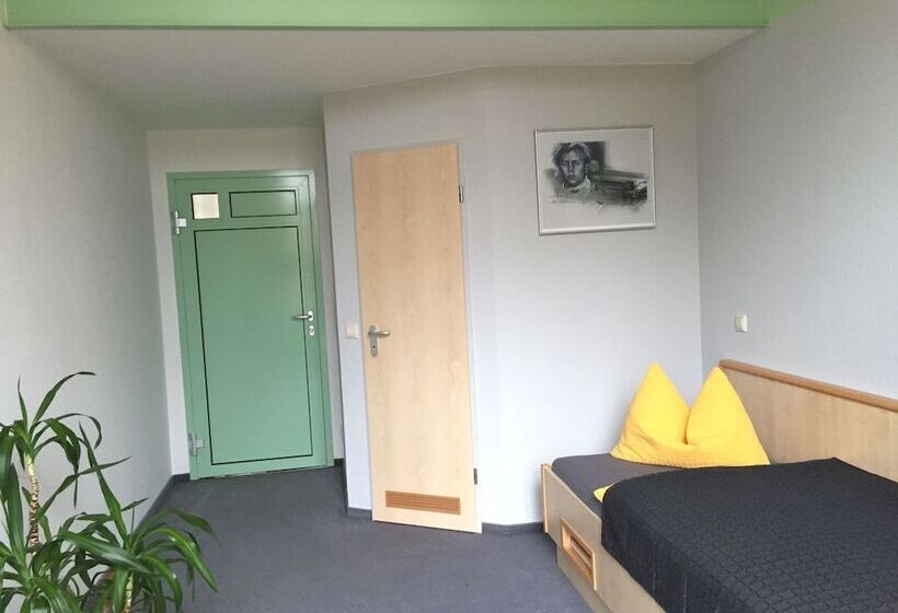 בית מלון כפרי Gästehaus Am Lausitzring