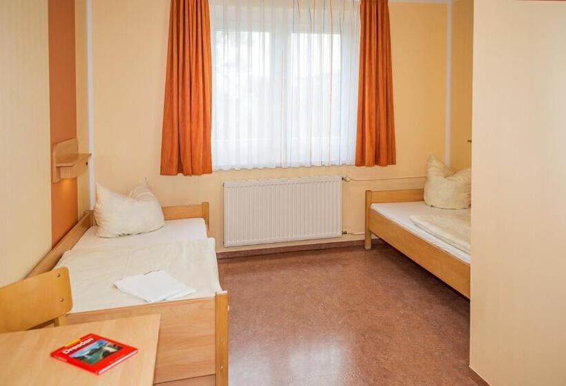 فندق Jugendgastehaus Dresden   Hostel