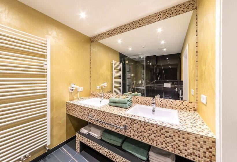 Отель Pmc Business Apartments