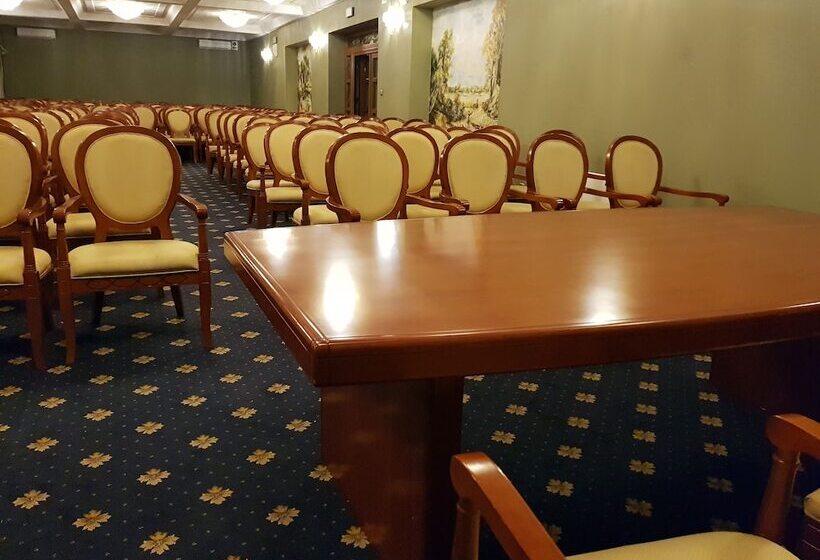 فندق Rezydencja Pod Zegarem