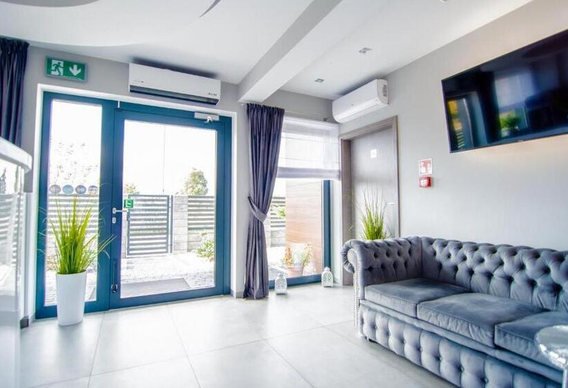 בית מלון כפרי Sjesta