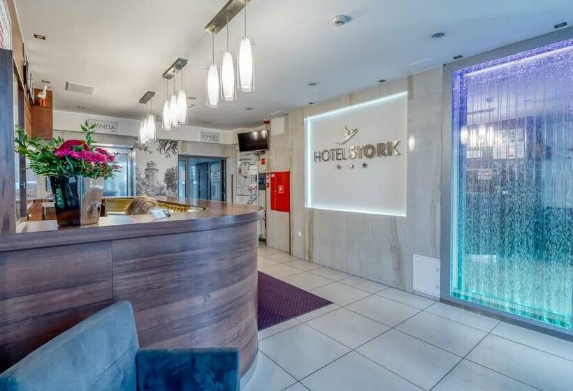 酒店 Stork