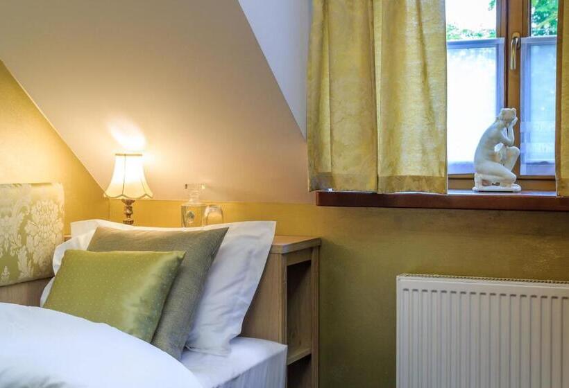 酒店 Talaria Resort&spa