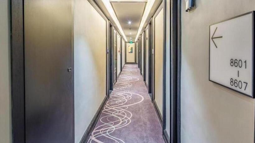 Xana Hotelle·qingdao Jimo District Government