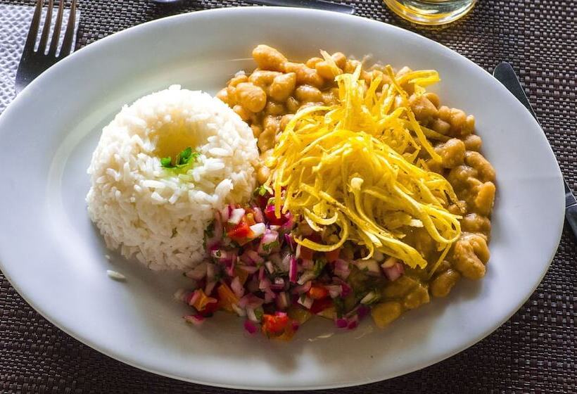 هتل Amazon Planet