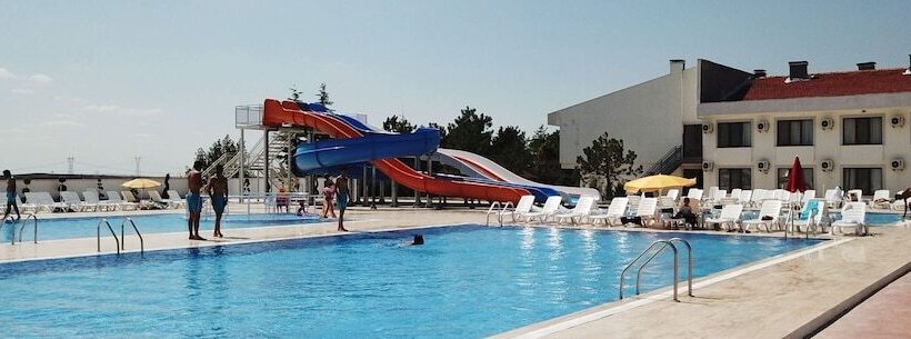 ホテル Burgaz Resort Aquapark