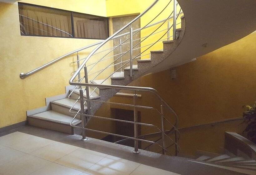 Hotel Chunchi Imperial