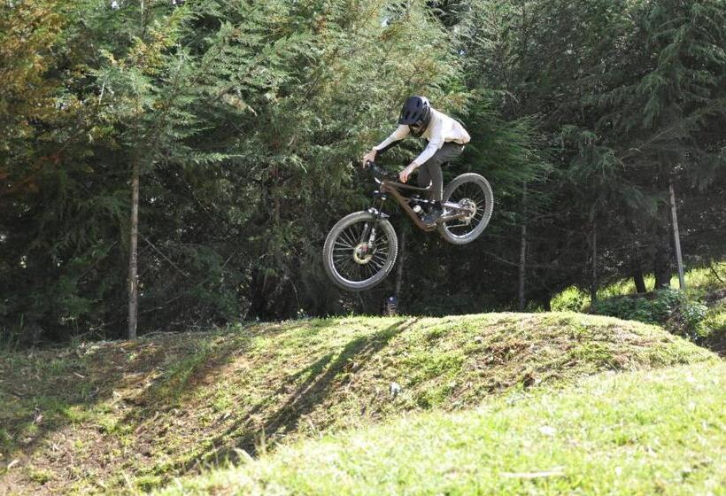 هتل Copacabaña Lodge