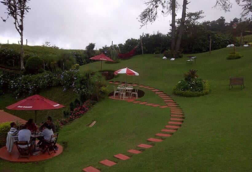 فندق El Faro Del 18