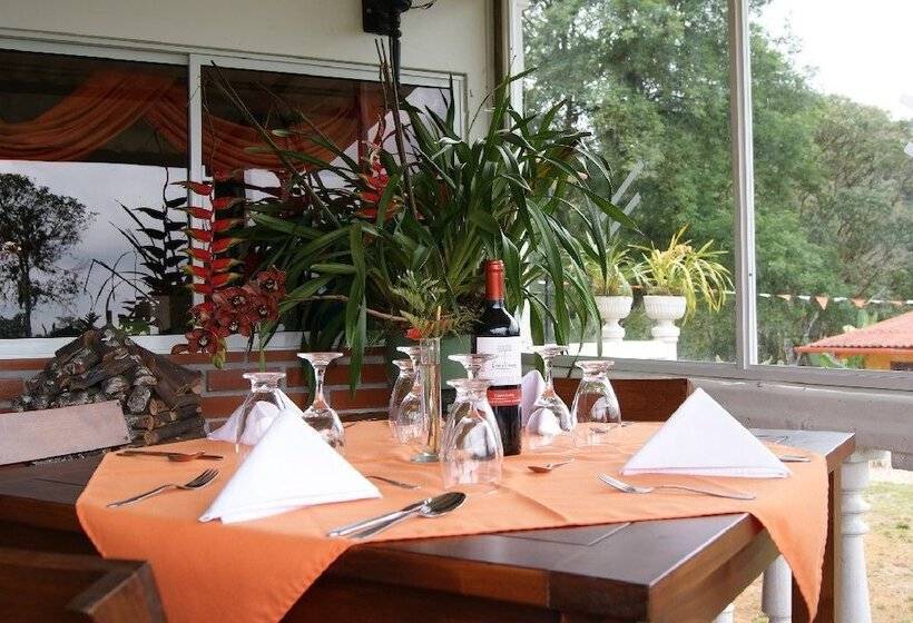 فندق El Faro Del 18