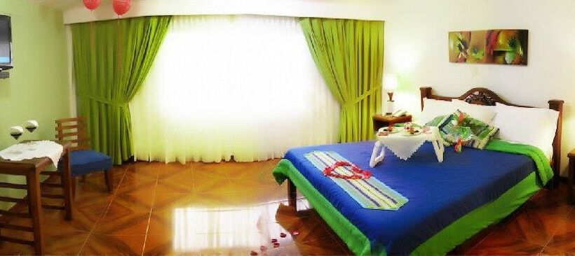 فندق El Faro Del 18