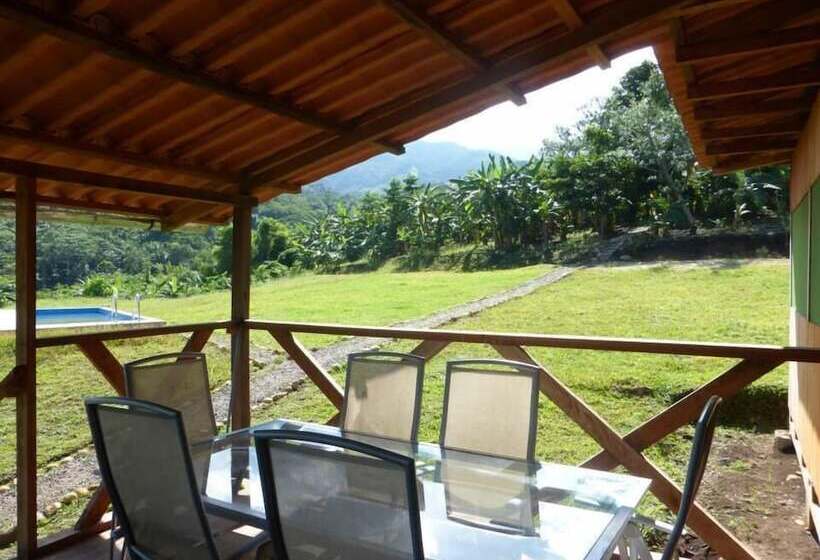 هتل Finca Alemana Lodge