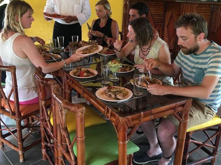 酒店 Mindo Río Hostería