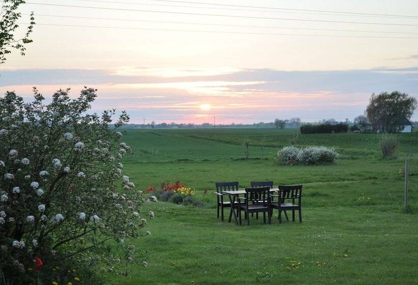 Отель Villa Sandby Bed And Breakfast