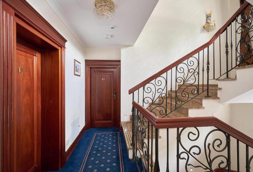 هتل Woźniak Residence