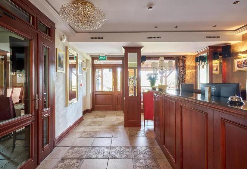 فندق Woźniak Residence